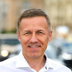 Максим Кадаков